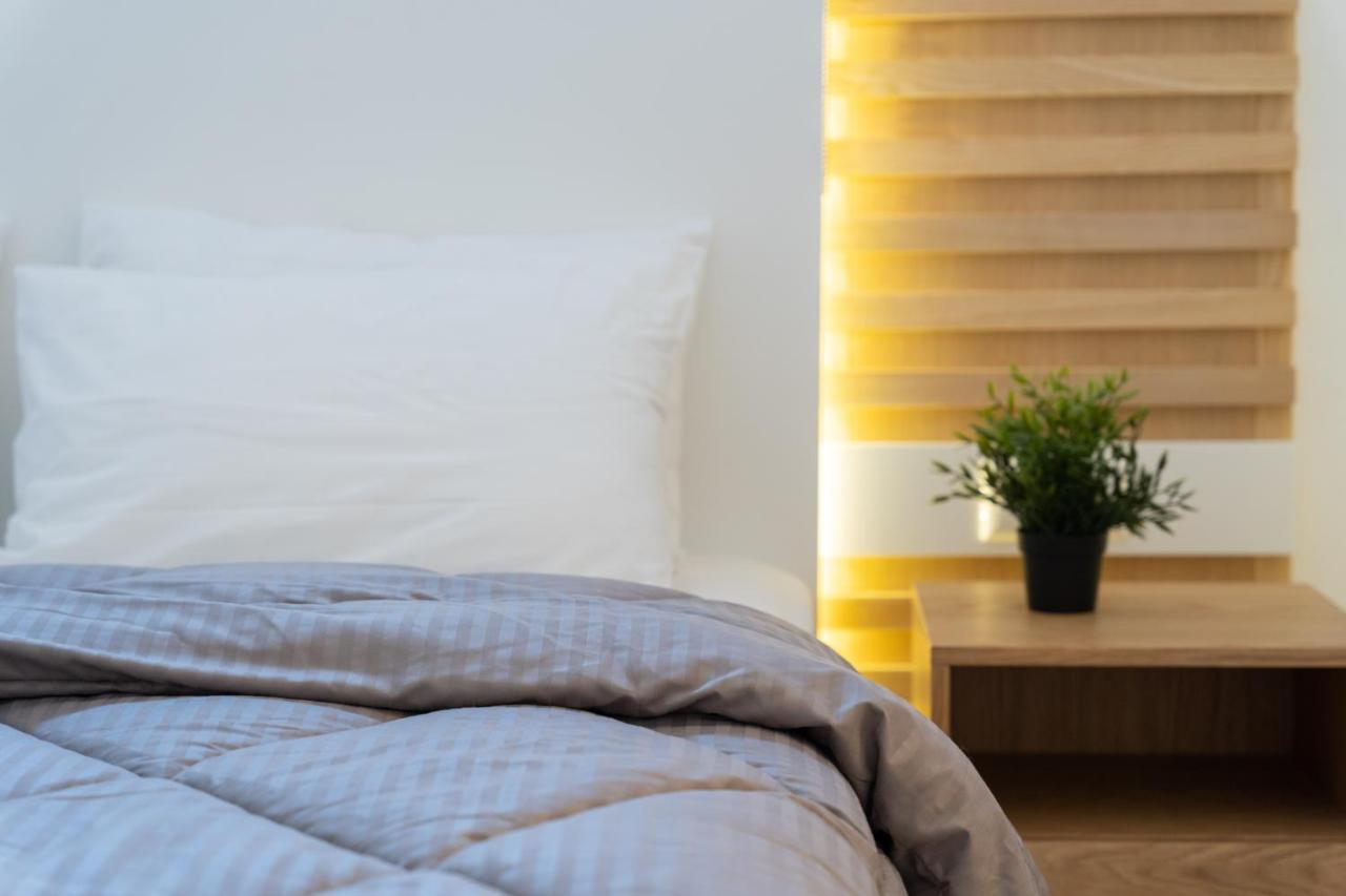 Hermes Design Suites Nea Iraklitsa ภายนอก รูปภาพ